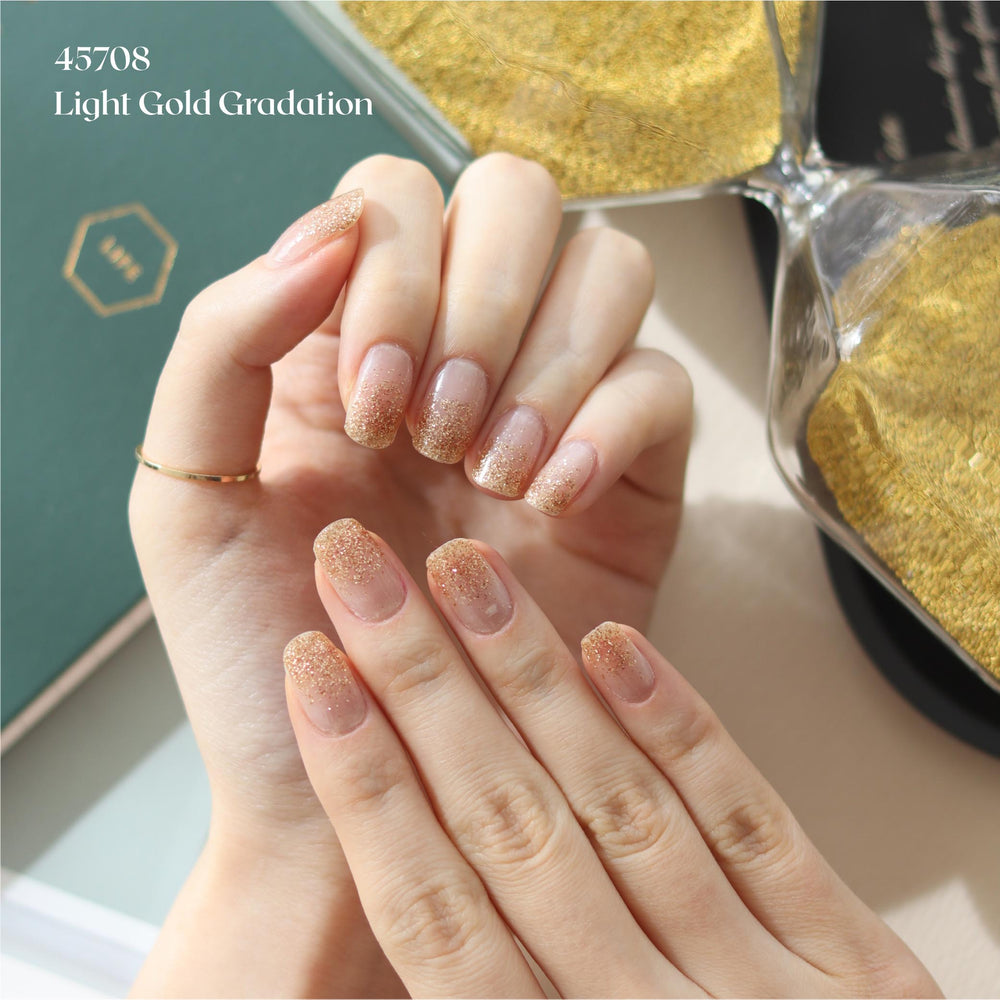 
                
                    Load image into Gallery viewer, GEL NAIL STRIPS - 45708 Light Gold Gradation
                
            